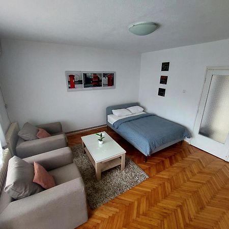 Peaceful And Spacious Apartment With Free Parking Banja Luka Exteriér fotografie