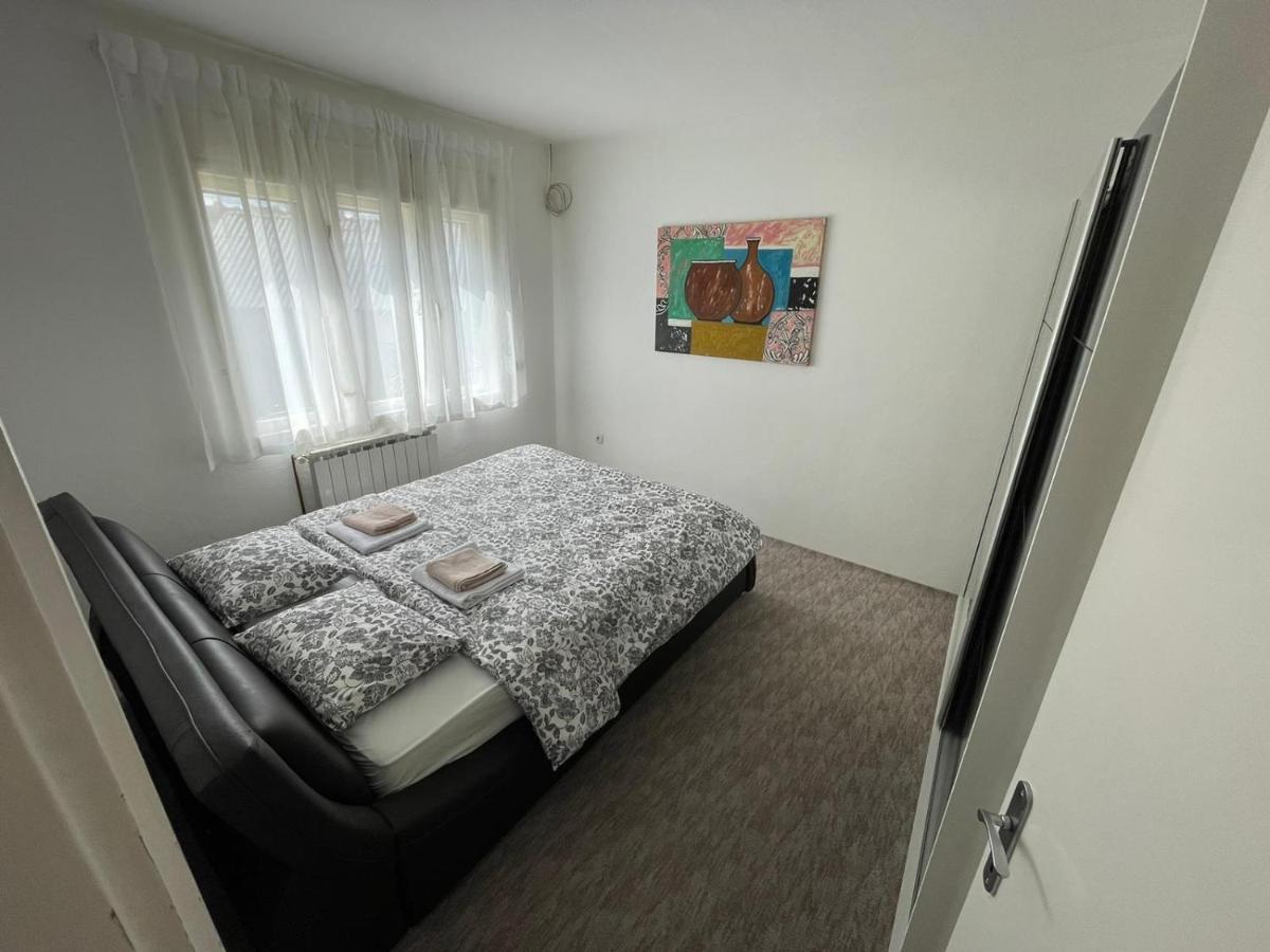 Peaceful And Spacious Apartment With Free Parking Banja Luka Exteriér fotografie